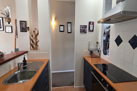 Photo of property in 11/2 Armoy Drive, East Tamaki, Auckland, 2016