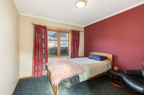 Photo of property in 17 Sharpe Crescent, Wainuiomata, Lower Hutt, 5014