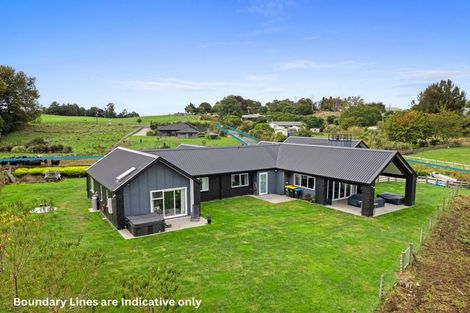 Photo of property in 13 Tari Road, Pukeatua, 3880