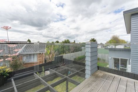 Photo of property in 11u2 Crosher Place, Silverdale, Hamilton, 3216