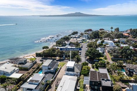 Photo of property in 22 Tiri Road, Milford, Auckland, 0620