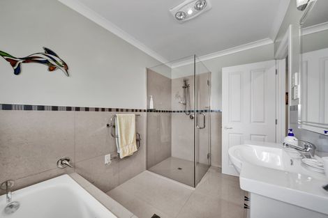 Photo of property in 38 Manawapou Road, Hawera, 4610