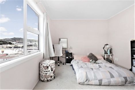 Photo of property in 28/8u Girton Terrace, Mount Cook, Wellington, 6021