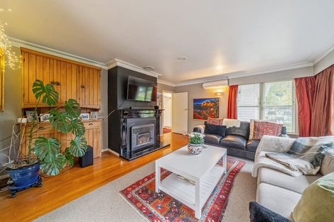Photo of property in 13 Deller Grove, Silverstream, Upper Hutt, 5019