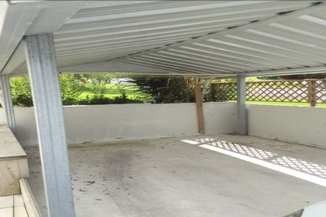 Photo of property in 1/20 Merchant Avenue, Te Atatu South, Auckland, 0610