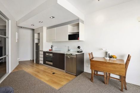 Photo of property in Masina Apartments, 201/80u Riddiford Street, Newtown, Wellington, 6021