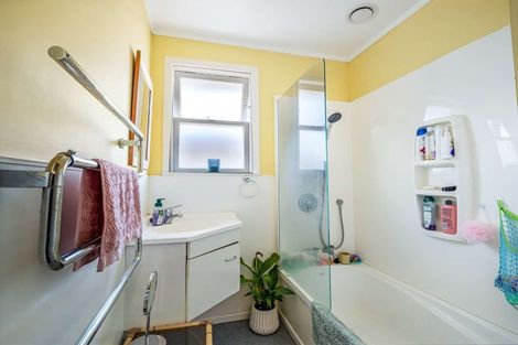 Photo of property in 18 Rimu Street, Gonville, Whanganui, 4501