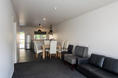 Photo of property in 5u4 Edgecumbe Street, Whitiora, Hamilton, 3200