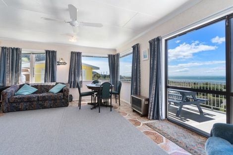 Photo of property in 265 Mataikona Road, Mataikona, Tinui, 5889