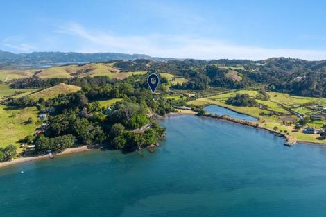 Photo of property in 851b Takatu Road, Tawharanui Peninsula, Matakana, 0986