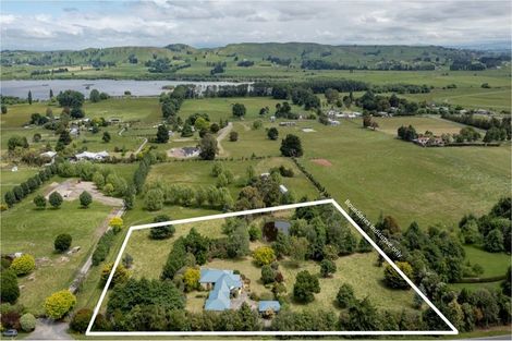 Photo of property in 294 Porangahau Road, Waipukurau, 4282