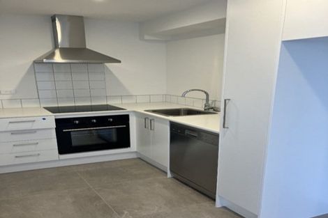 Photo of property in 101/3 Rauemi Way, Te Atatu South, Auckland, 0610