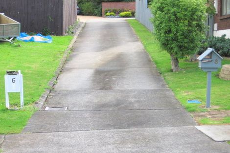 Photo of property in 6 Antilla Place, Half Moon Bay, Auckland, 2012