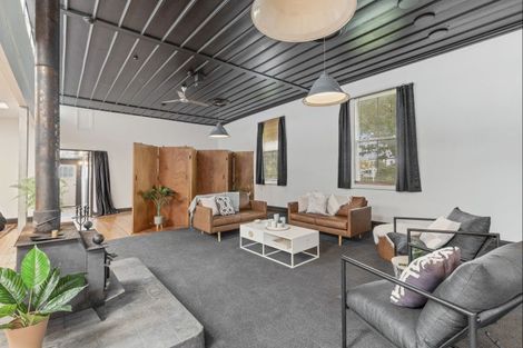 Photo of property in 43 Domett Street, Waitara, 4320