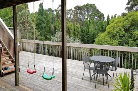 Photo of property in 193a Godley Road, Titirangi, Auckland, 0604
