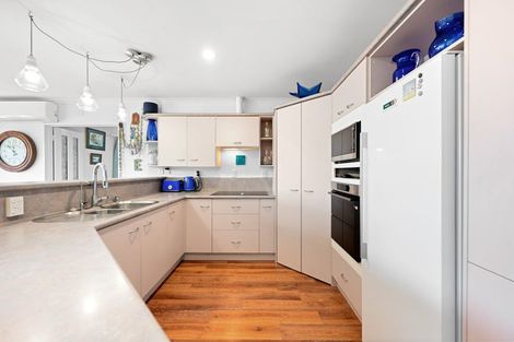 Photo of property in 5 Caversham Drive, Rototuna, Hamilton, 3210