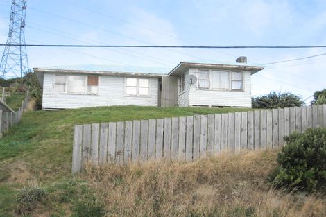 Photo of property in 19 Link Road, Newlands, Wellington, 6037