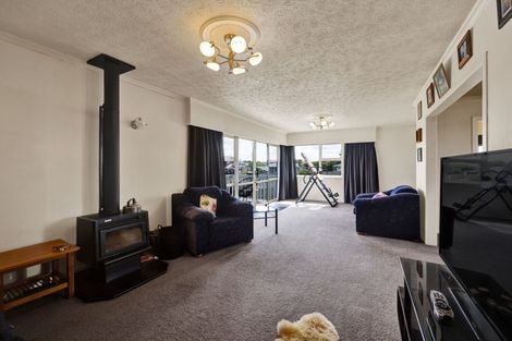 Photo of property in 192 Waihi Road, Hawera, 4610