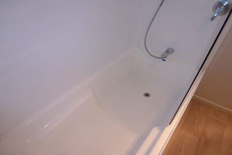 Photo of property in 52 Doment Crescent, Orewa, 0931