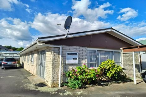 Photo of property in 6u1 Snead Place, Hamilton East, Hamilton, 3216