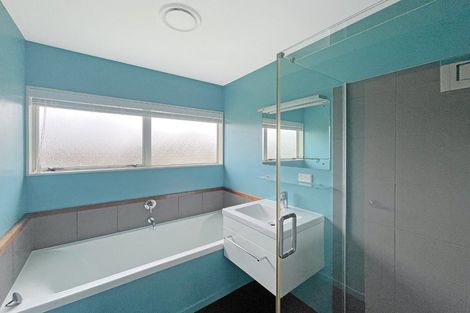 Photo of property in 3 Fuller Close, Levin, 5510