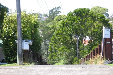 Photo of property in 1/193 Rangatira Road, Beach Haven, Auckland, 0626