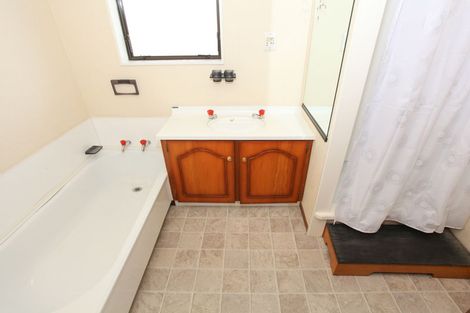 Photo of property in 114a Cook Street, Hamilton East, Hamilton, 3216