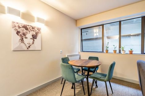 Photo of property in Gerondis Bldg Apartments, 206/60 Willis Street, Wellington Central, Wellington, 6011