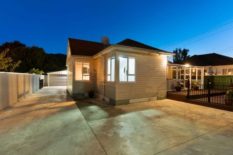 Photo of property in 186 Naenae Road, Naenae, Lower Hutt, 5011