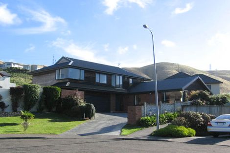 Photo of property in 5 Marford Grove, Churton Park, Wellington, 6037