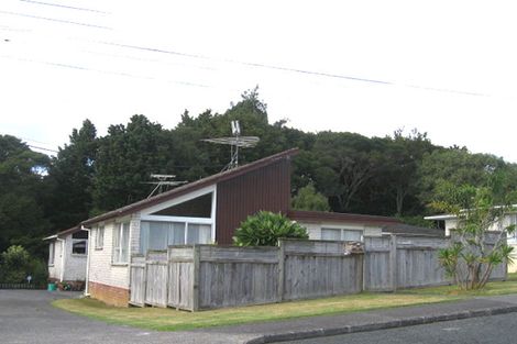 Photo of property in 2/29 Moore Street, Hillcrest, Auckland, 0627