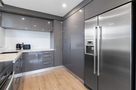 Photo of property in 10 Dillon Drive, Bell Block, New Plymouth, 4312
