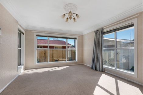 Photo of property in 2/52 Barrington Street, Somerfield, Christchurch, 8024