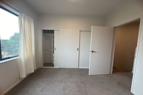 Photo of property in 5/1 Kaponga Crescent, New Lynn, Auckland, 0600