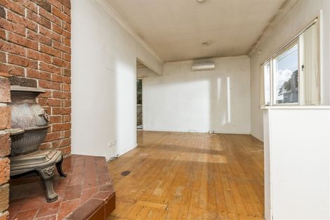 Photo of property in 2/55 Aramoana Avenue, Devonport, Auckland, 0624