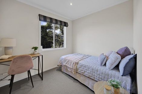 Photo of property in The Strand, 4/16 Ronald Street, Strandon, New Plymouth, 4312
