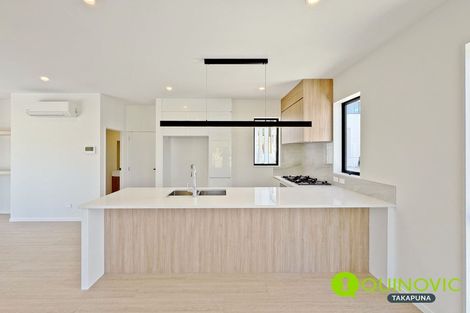 Photo of property in 7d Buisson Glade, West Harbour, 0618