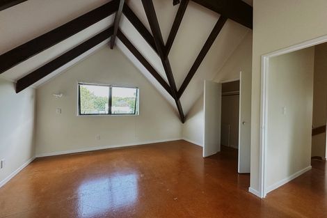 Photo of property in 2/40 Nile Road, Milford, Auckland, 0620