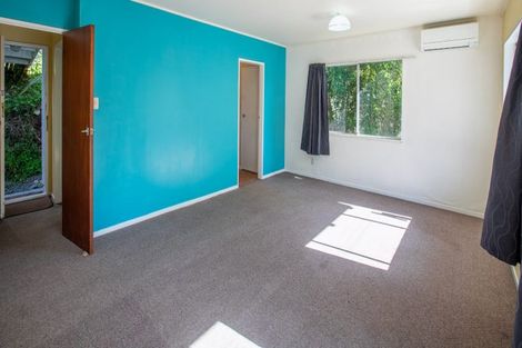 Photo of property in 12 Fairburn Grove, Johnsonville, Wellington, 6037