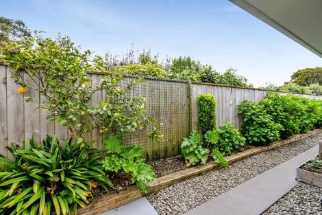 Photo of property in 15 Keene Drive, Bell Block, New Plymouth, 4312
