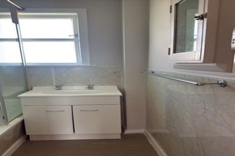 Photo of property in 32 Marsden Street, Hauraki, Auckland, 0622