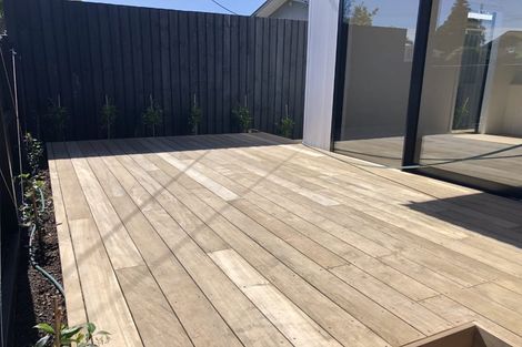 Photo of property in 16a Hamurana Place, Te Atatu Peninsula, Auckland, 0610