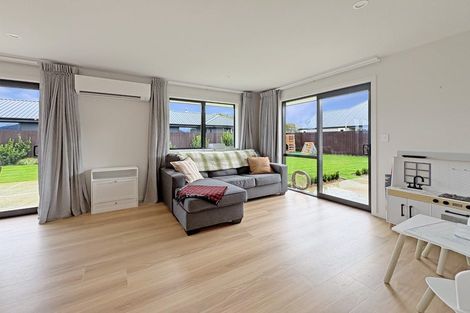 Photo of property in 35 Collisson Street, Leeston, 7632