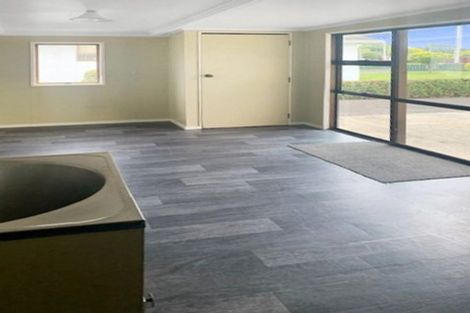 Photo of property in 21 Flower Street, Bulls, 4818