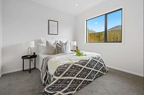 Photo of property in 48u2 Heath Street, Saint Andrews, Hamilton, 3200