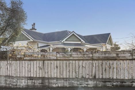 Photo of property in 200 Tukapa Street, Westown, New Plymouth, 4310