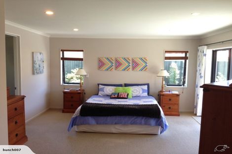 Photo of property in 10 Jasper Place, Northwood, Christchurch, 8051