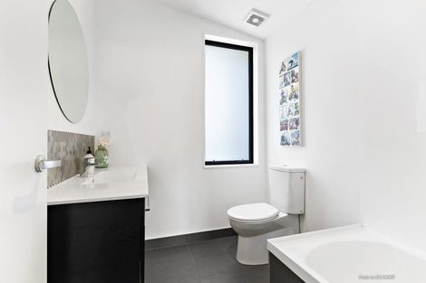 Photo of property in 14/20u Trent Street, Island Bay, Wellington, 6023