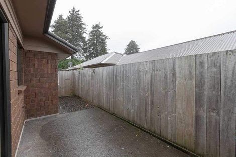 Photo of property in 108u5 Old Farm Road, Hamilton East, Hamilton, 3216