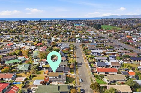 Photo of property in 18 Heathglen Avenue, Parklands, Christchurch, 8083